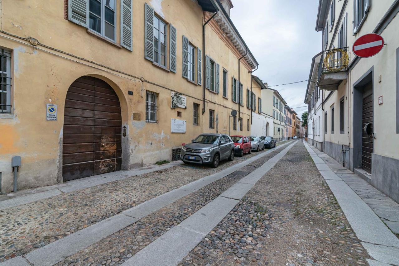 House Of Foscolo - Palazzo Cornazzani - By Host4U Apartment Pavia Exterior photo